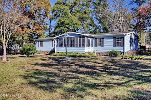 2059 Fay Cir SW, Supply, NC 28462