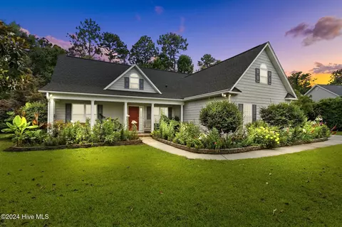 434 Lansdowne Rd, Wilmington, NC 28409