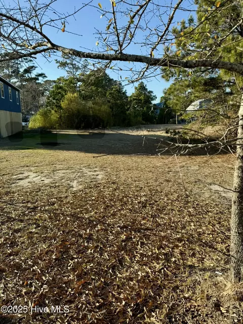 105 King Ct, Kill Devil Hills, NC 27948