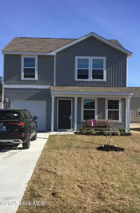 430 Hewett Landing Dr SW, Supply, NC 28462