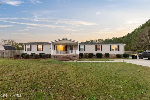 459 Blackmoore Run, Ayden, NC 28513