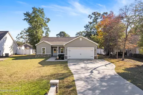 9011 Oak Ridge Plantation Dr SW, Calabash, NC 28467