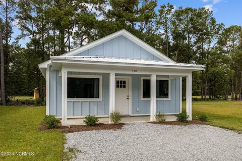 125 Long Pond Loop, Swansboro, NC 28584 photo 6