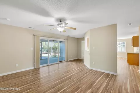 Living - 605 Old River Rd, Stella, NC 28582 photo 3 of 4