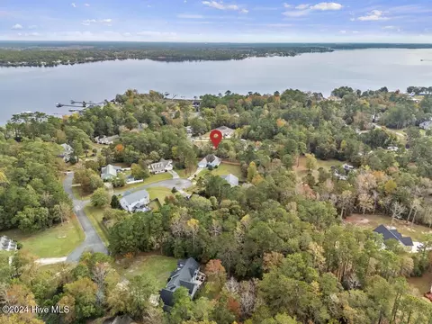 View/Area - 605 Old River Rd, Stella, NC 28582 photo 7 of 16