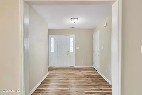 Entry Way - 605 Old River Rd, Stella, NC 28582 photo 1 of 1