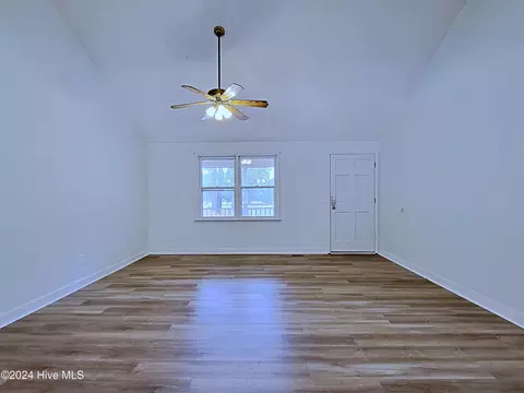 210 Cypress Rd, Cameron, NC 28326 photo 5