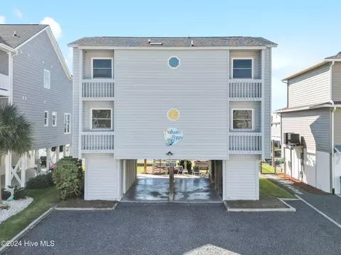 41 Union St, Ocean Isle Beach, NC 28469