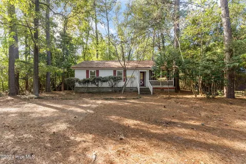 250 Lullwater Dr, Wilmington, NC 28403