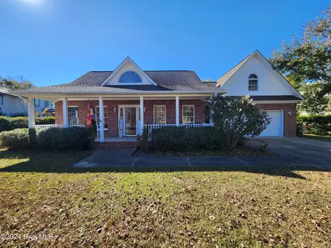 290 Bay Run, Newport, NC 28570