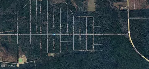 12 Wildwood Dr SE, Boiling Spring Lakes, NC 28461