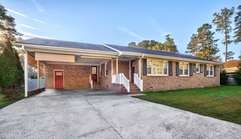 1911 W Howard Ave, Tarboro, NC 27886