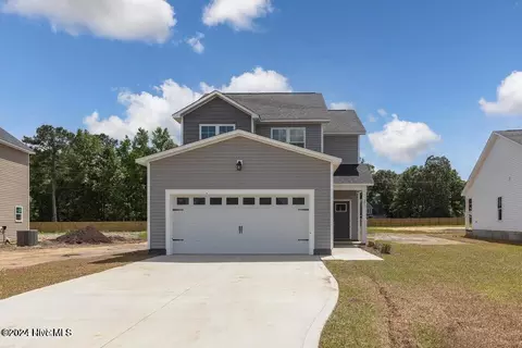 108 Napoli Dr, Jacksonville, NC 28540