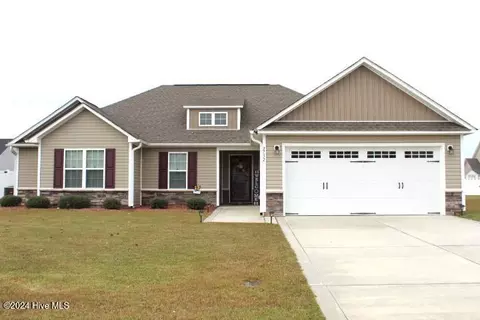 2732 Brittia Ln, Winterville, NC 28590