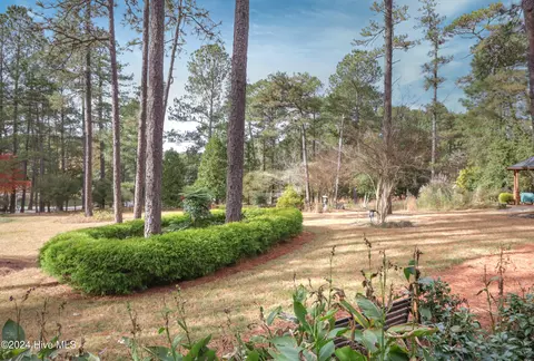 Exterior - 535 Donald Ross Dr, Pinehurst, NC 28374 photo 8 of 10