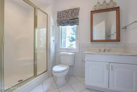 Bath - 535 Donald Ross Dr, Pinehurst, NC 28374 photo 2 of 2