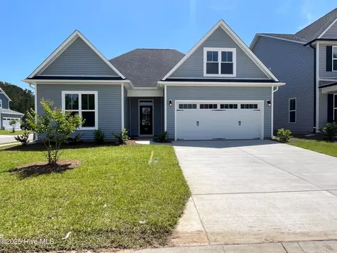 251 Majestic Mare Ln SE, Bolivia, NC 28422