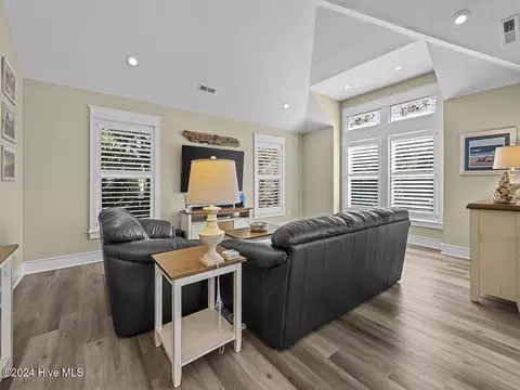 Living - 516 W Wilkinson St, Kill Devil Hills, NC 27948 photo 1 of 4