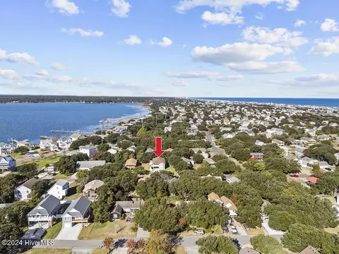 View/Area - 516 W Wilkinson St, Kill Devil Hills, NC 27948 photo 1 of 8