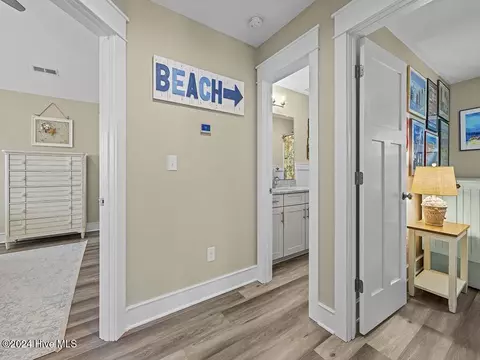 Entry Way - 516 W Wilkinson St, Kill Devil Hills, NC 27948 photo 3 of 6