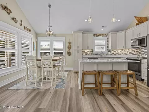 Kitchen - 516 W Wilkinson St, Kill Devil Hills, NC 27948 photo 1 of 4