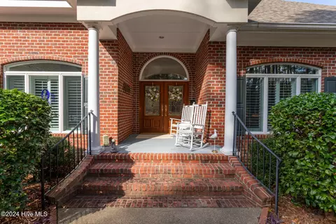 18 Abbottsford Dr, Pinehurst, NC 28374 photo 2