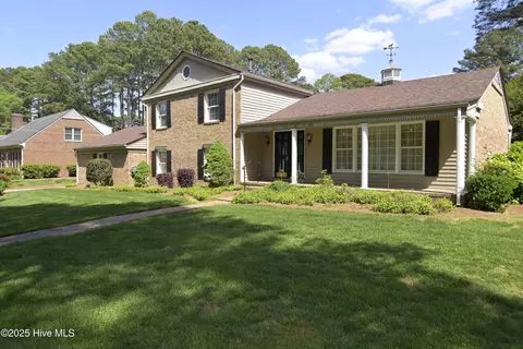 1112 Laurel Ln NW, Wilson, NC 27896