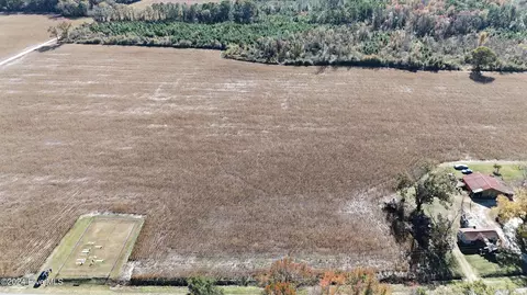 Near Outlaws Bridge Road, Albertson, NC 28508