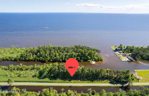 271 Sailboat Rd, Shiloh, NC 27974