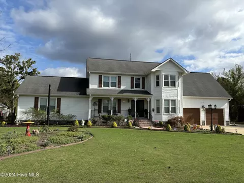 103 Buckingham Dr, Winterville, NC 28590