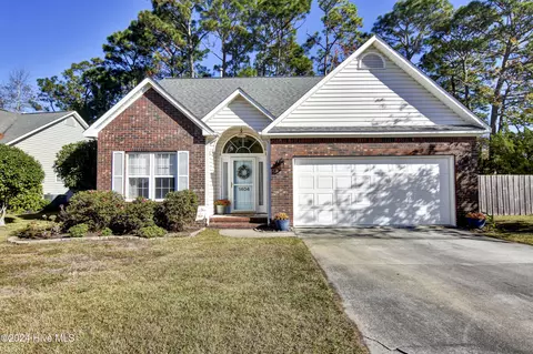 1404 Amhearst Ct, Wilmington, NC 28412