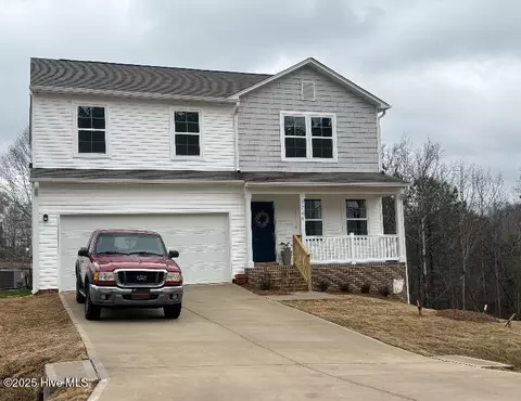 5766 Waxwing Dr, Snow Camp, NC 27349