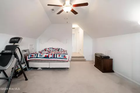Bedroom - 699 Highlands Dr, Hampstead, NC 28443 photo 10 of 14