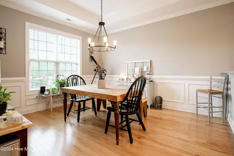Dining - 699 Highlands Dr, Hampstead, NC 28443 photo 1 of 3