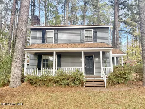 1448 Rock Creek Dr, Rocky Mount, NC 27804