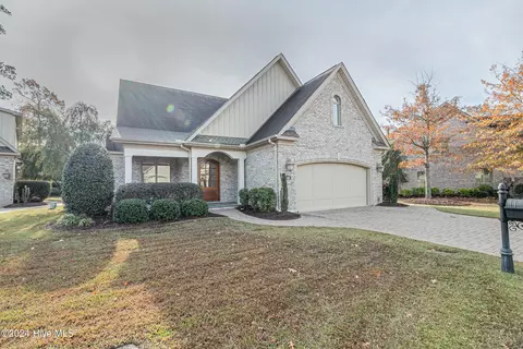 448 Forrest Park, Greenville, NC 27858