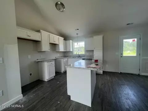 426 Windermere Rd, Hubert, NC 28539 photo 8
