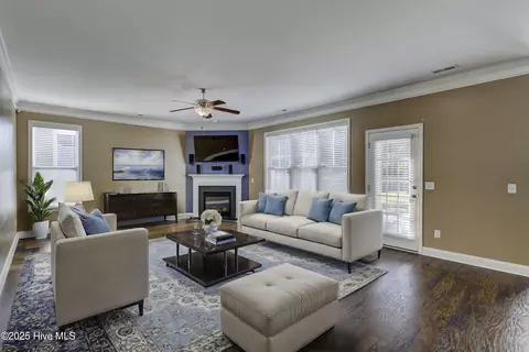 105 Cornel Ln, Hampstead, NC 28443 photo 14