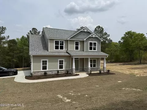 162 Susie Cir, Cameron, NC 28326