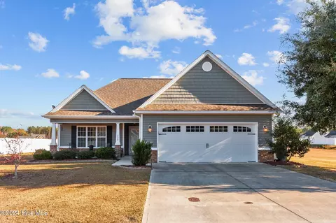 230 Asheberne Dr, Washington, NC 27889