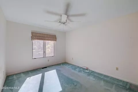 110 Drake Rd, Hampstead, NC 28443 photo 14