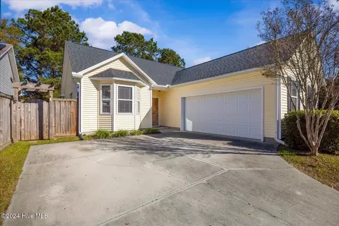 9440 Night Harbor Dr, Leland, NC 28451