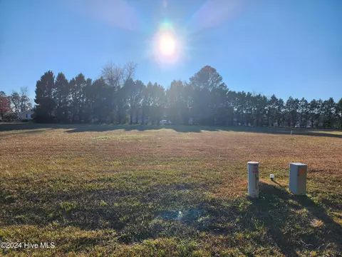 lot Apt 2 Misty Ln, Whiteville, NC 28472