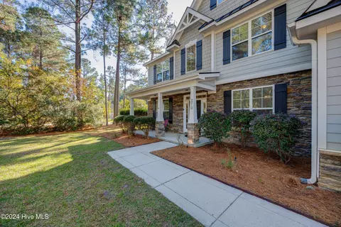 Exterior - 270 Hydrangea Ln, Hampstead, NC 28443 photo 1 of 17