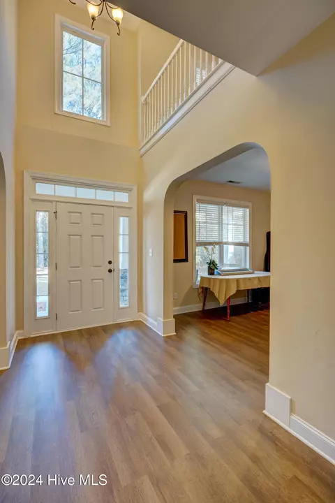Entry Way - 270 Hydrangea Ln, Hampstead, NC 28443 photo 1 of 9