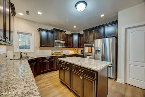 Kitchen - 270 Hydrangea Ln, Hampstead, NC 28443 photo 1 of 2
