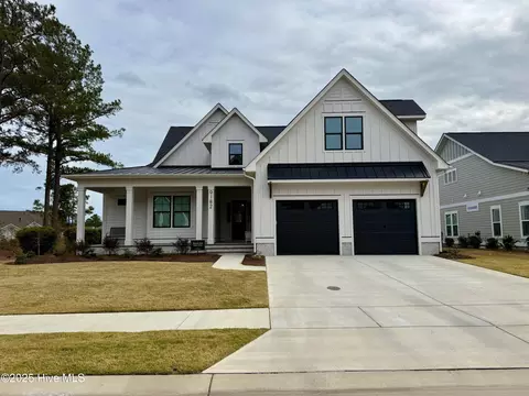 9182 Crossbill Dr, Leland, NC 28451