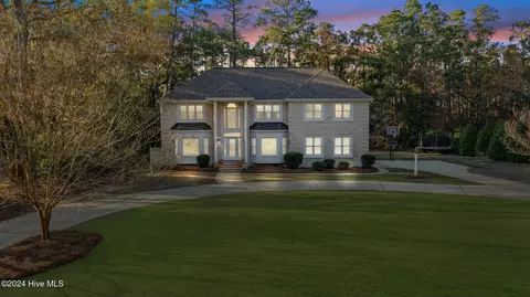 205 Breezewood Dr, Goldsboro, NC 27534