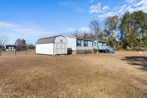 164 Stella Rd, Stella, NC 28582 photo 2