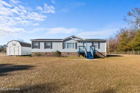 164 Stella Rd, Stella, NC 28582